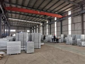 污水處理過(guò)程中黑色的玻璃鋼格柵板有什么作用？